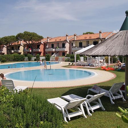 Appartamenti In Residence Portosole E Residence Tamerici Con Piscina-Cavallino Treporti Buitenkant foto