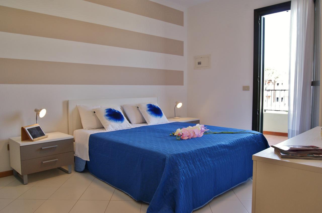 Appartamenti In Residence Portosole E Residence Tamerici Con Piscina-Cavallino Treporti Buitenkant foto