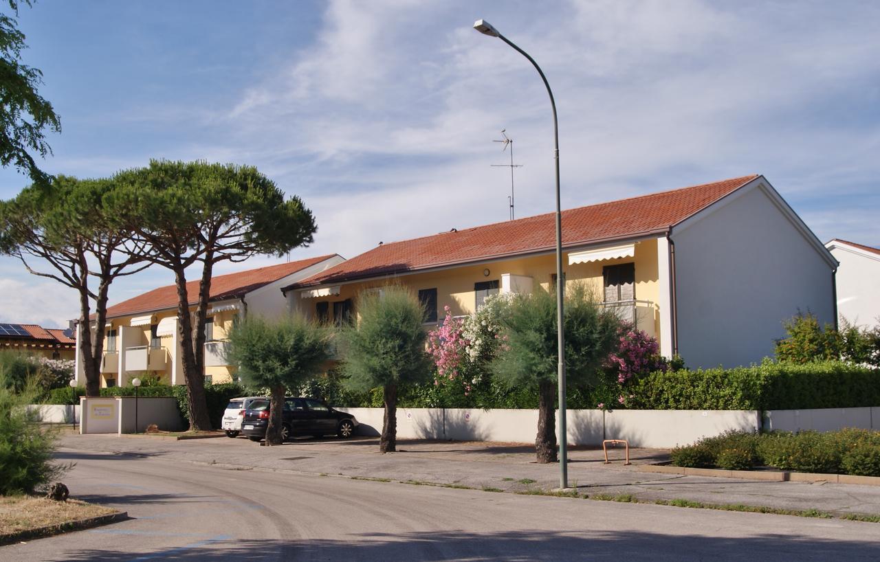 Appartamenti In Residence Portosole E Residence Tamerici Con Piscina-Cavallino Treporti Buitenkant foto